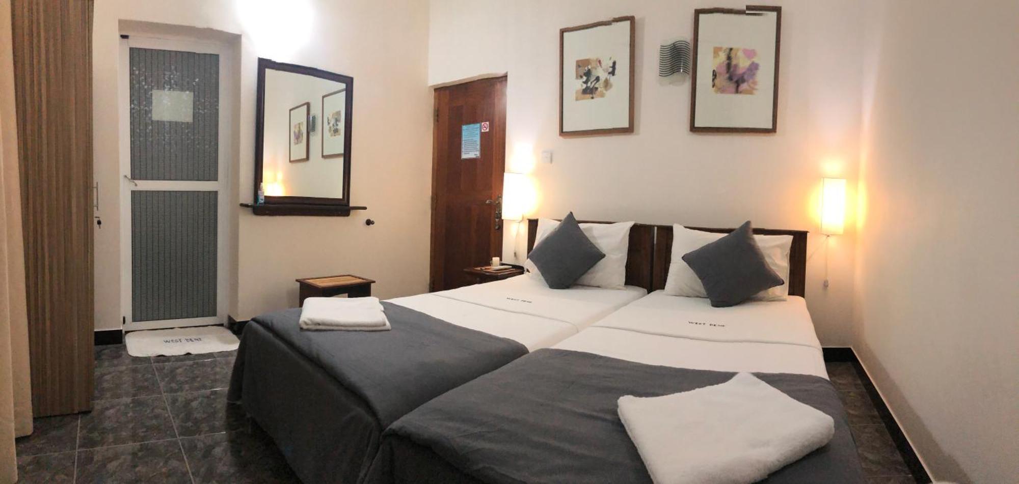 Bed and Breakfast West Dene Негомбо Экстерьер фото