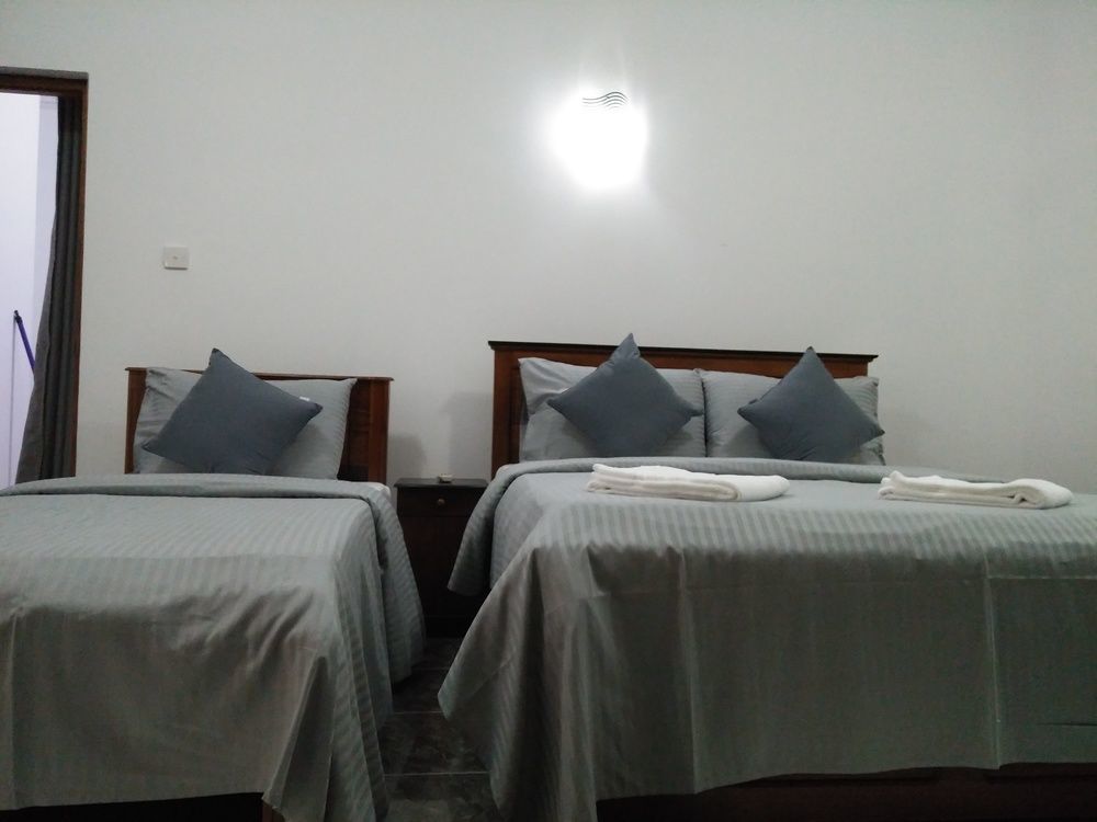 Bed and Breakfast West Dene Негомбо Экстерьер фото