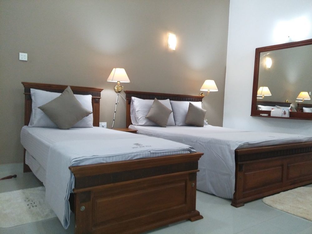 Bed and Breakfast West Dene Негомбо Экстерьер фото